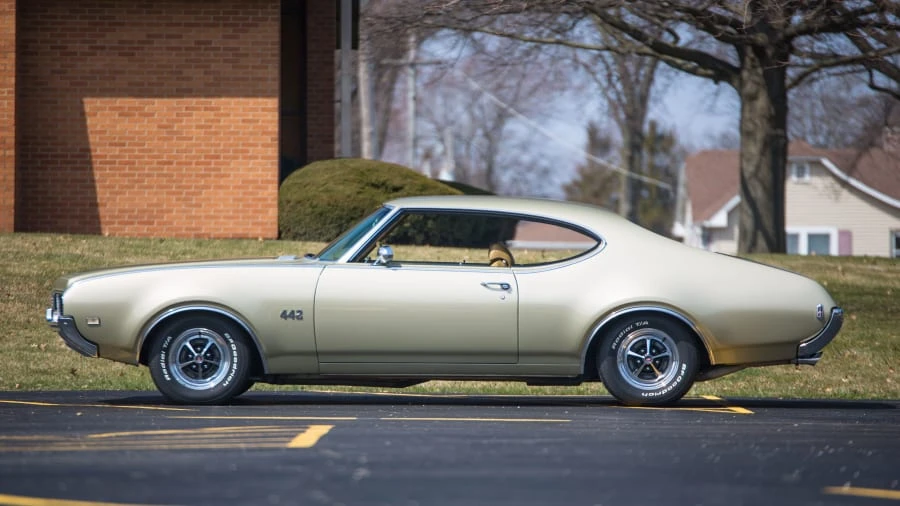 1969 Oldsmobile 442 2nd Gen - Image 2 of 20