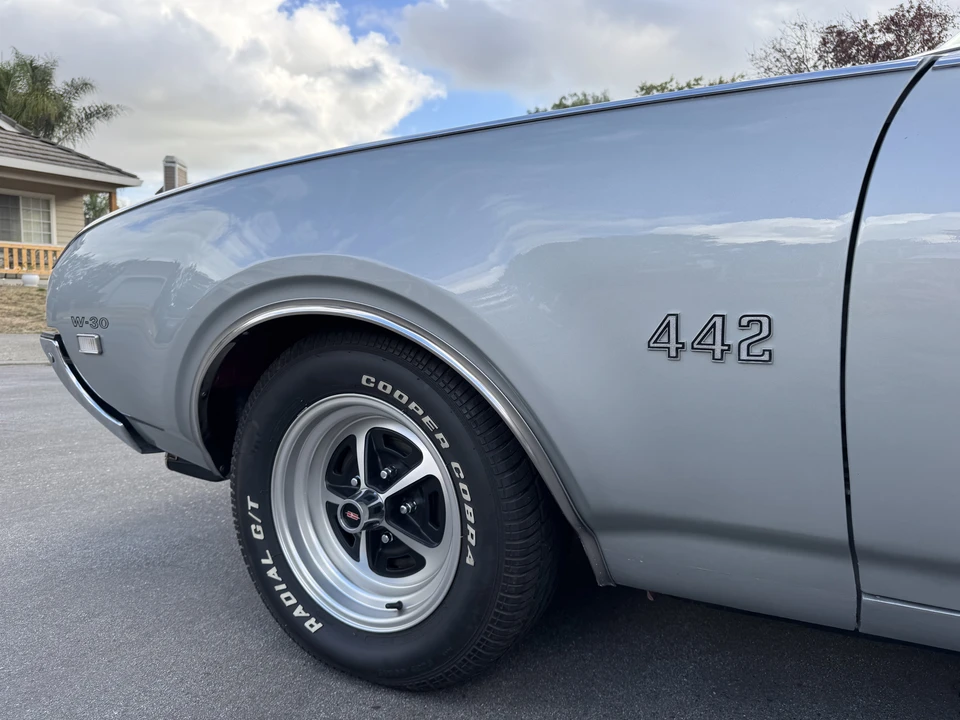1969 Oldsmobile 442 W-30 2nd Gen - Image 24 of 31