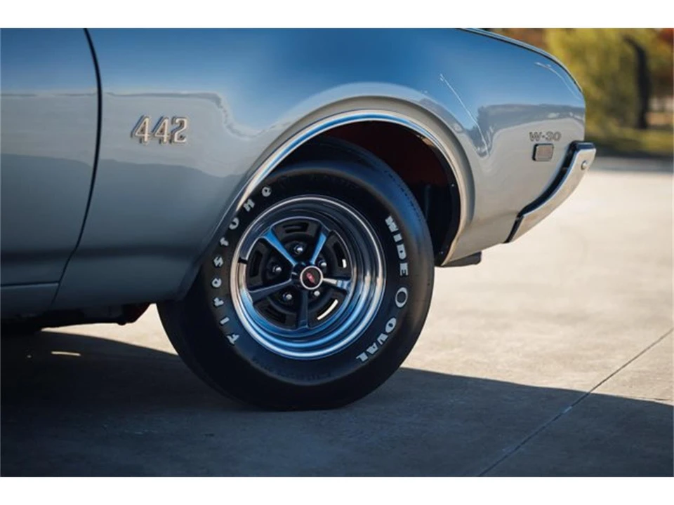 1969 Oldsmobile 442 W-30 2nd Gen - Image 25 of 31