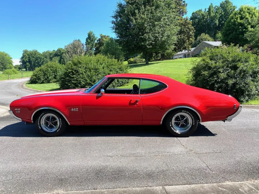 1969 Oldsmobile 442 W-30 2nd Gen - Image 2 of 12