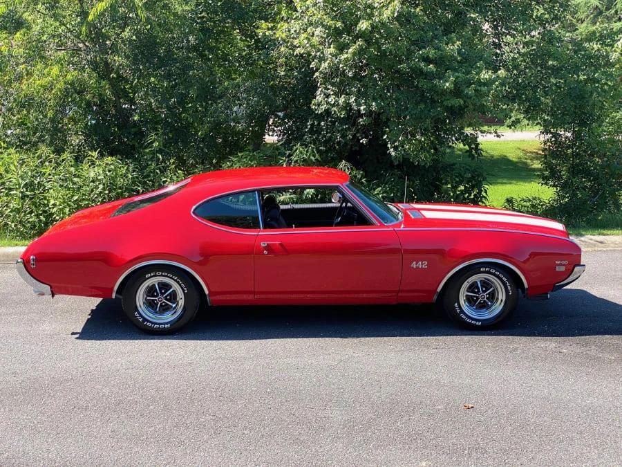 1969 Oldsmobile 442 W-30 2nd Gen - Image 11 of 12