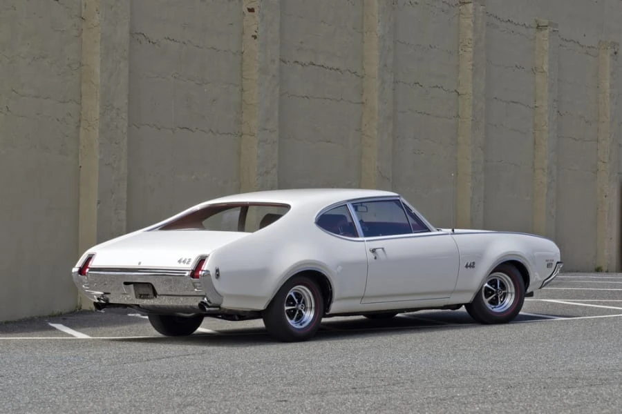 1969 Oldsmobile 442 2nd Gen - Image 2 of 10