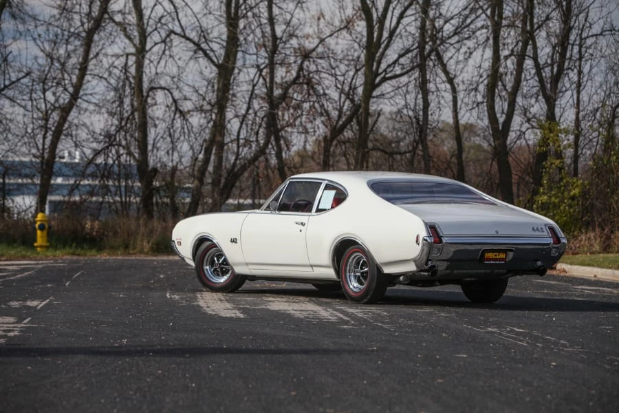 1969 Oldsmobile 442 2nd Gen - Image 3 of 12