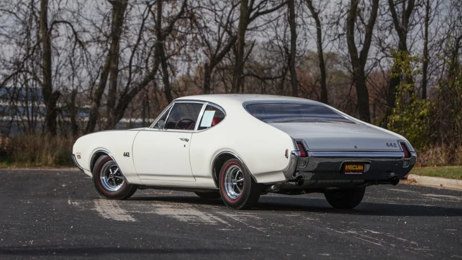 1969 Oldsmobile 442 W-30 2nd Gen - Image 3 of 12