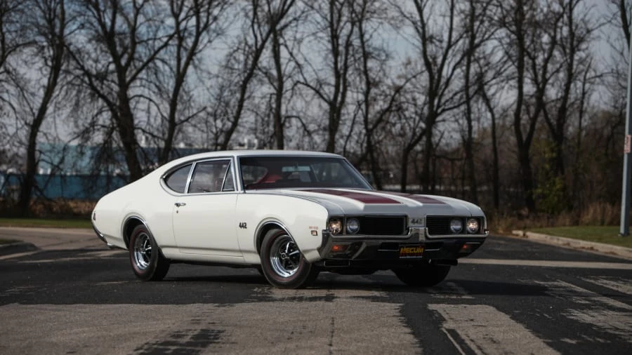 1969 Oldsmobile 442 W-30 2nd Gen - Image 8 of 12