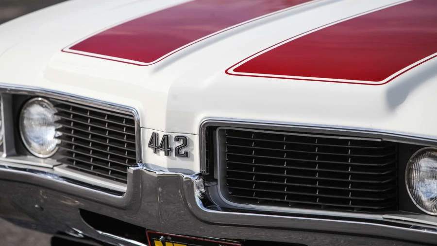 1969 Oldsmobile 442 W-30 2nd Gen - Image 9 of 12