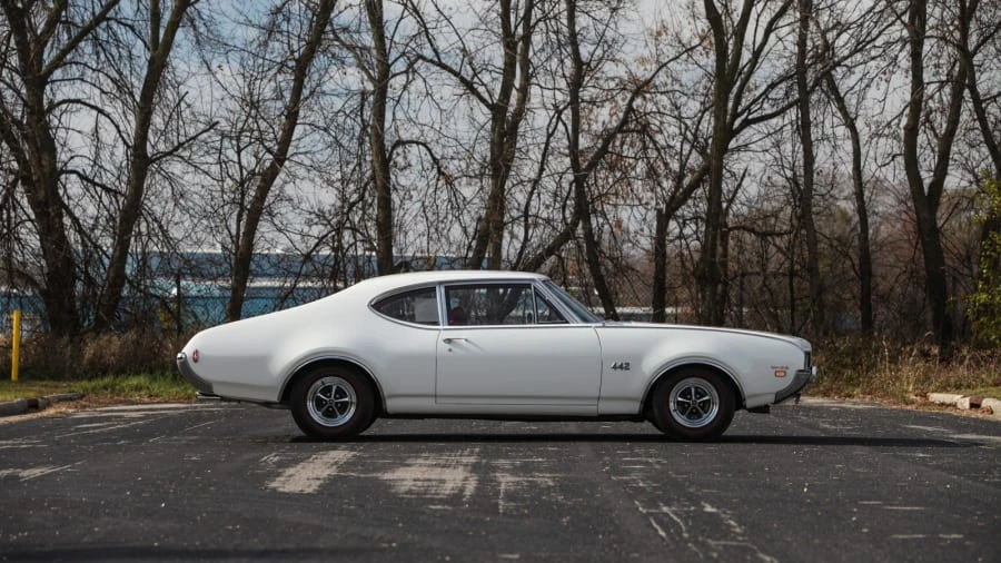 1969 Oldsmobile 442 W-30 2nd Gen - Image 12 of 12