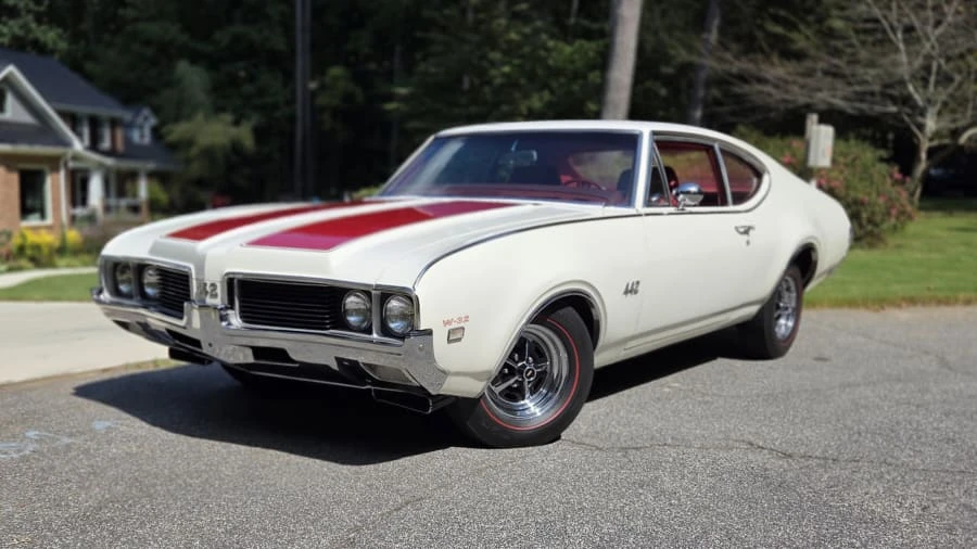 1969 Oldsmobile 442 2nd Gen - Image 9 of 31