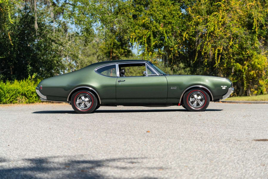 1969 Oldsmobile 442 2nd Gen - Image 2 of 21