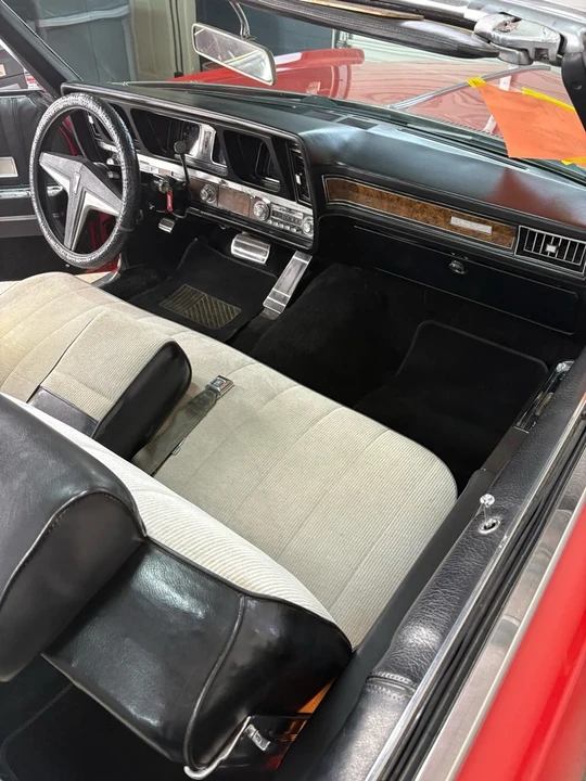 1969 Oldsmobile 98 - Image 10 of 17