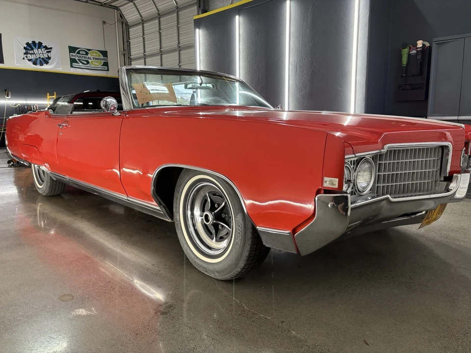 1969 Oldsmobile 98 - Image 3 of 17