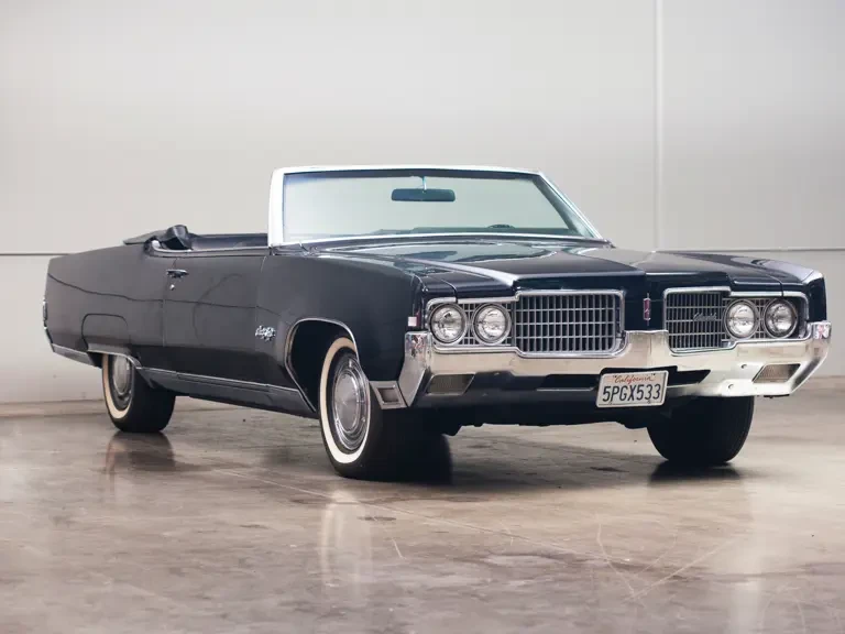 1969 Oldsmobile 98 - Image 2 of 2