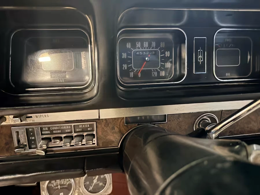 1969 Oldsmobile 98 - Image 12 of 20