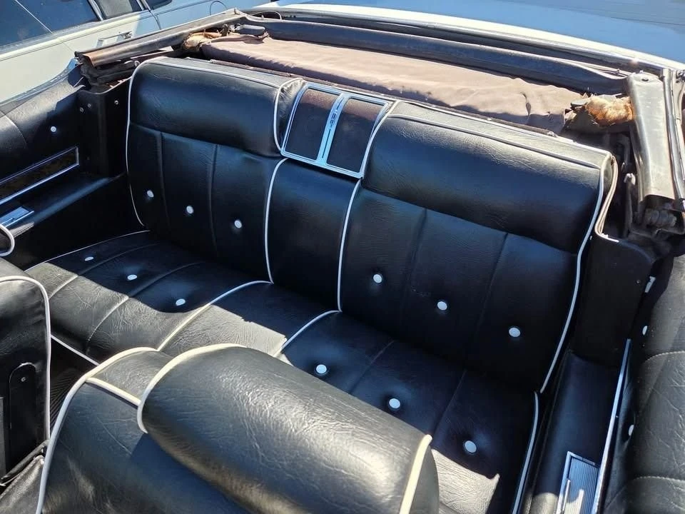 1969 Oldsmobile 98 - Image 3 of 4