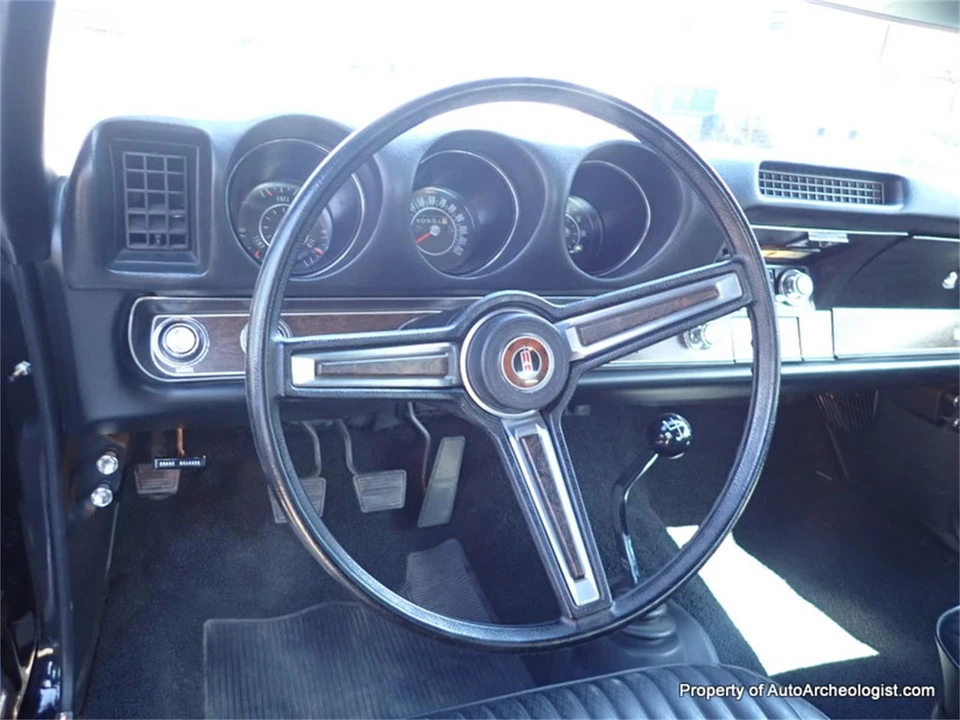 1969 Oldsmobile Cutlass 3rd Gen - Image 13 of 24