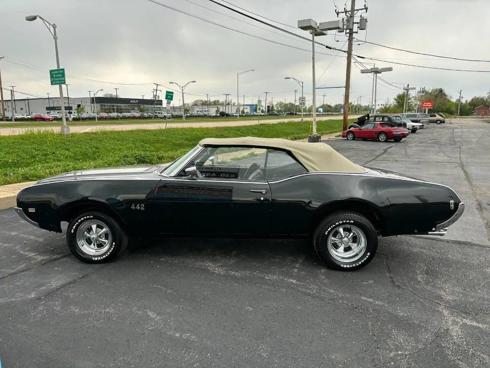1969 Oldsmobile Cutlass 3rd Gen - Image 16 of 26