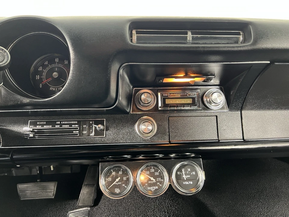 1969 Oldsmobile Cutlass 3rd Gen - Image 15 of 21