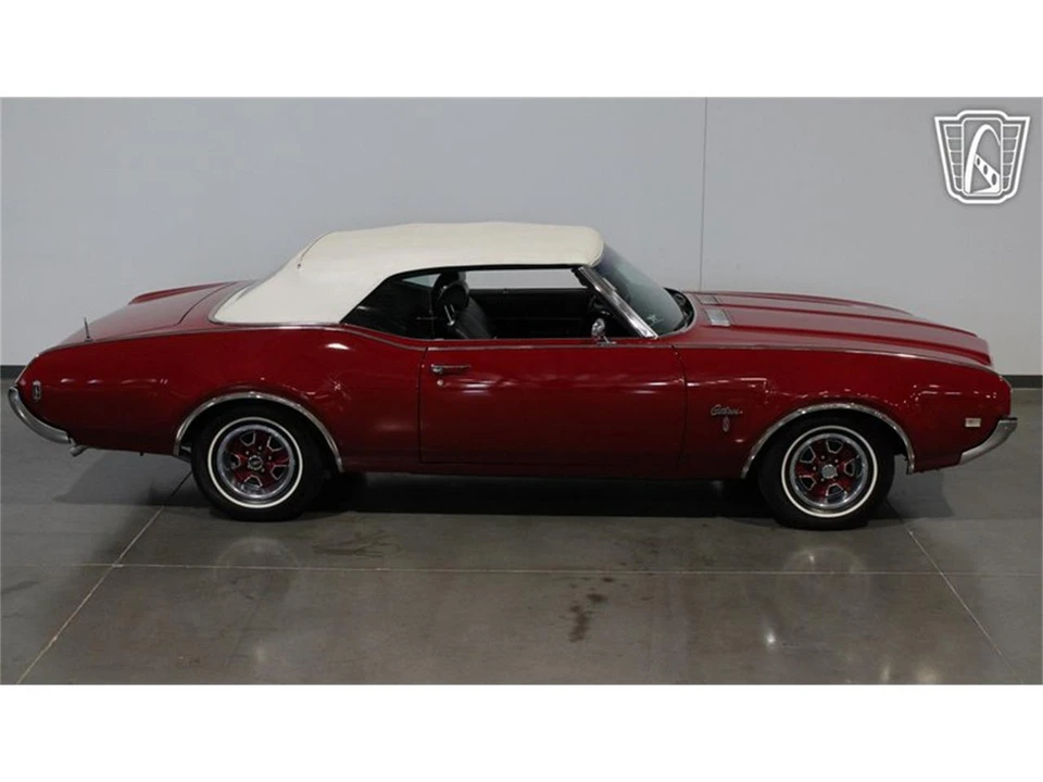 1969 Oldsmobile Cutlass 3rd Gen - Image 19 of 31