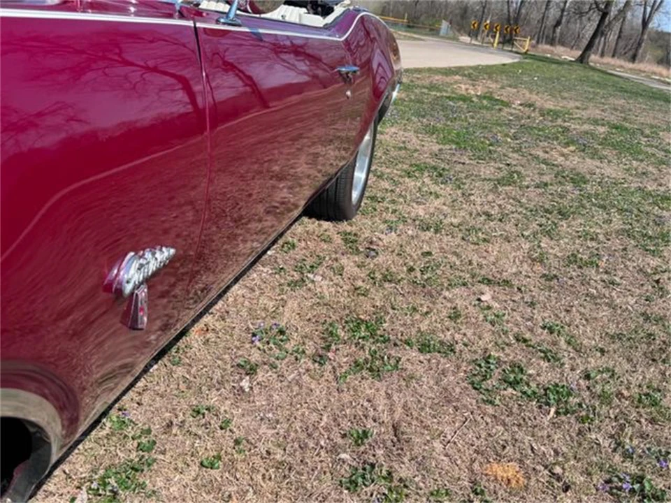 1969 Oldsmobile Cutlass 3rd Gen - Image 15 of 31