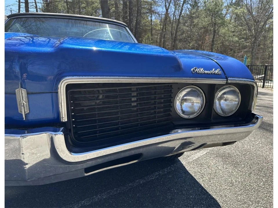 1969 Oldsmobile Cutlass 3rd Gen - Image 10 of 31