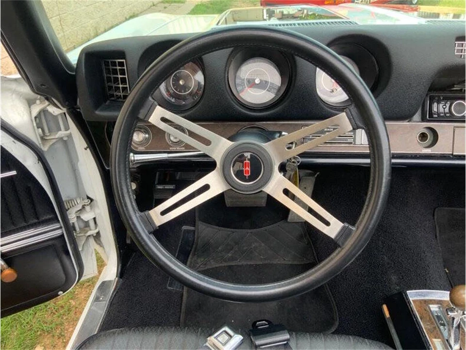 1969 Oldsmobile Cutlass 3rd Gen - Image 21 of 31
