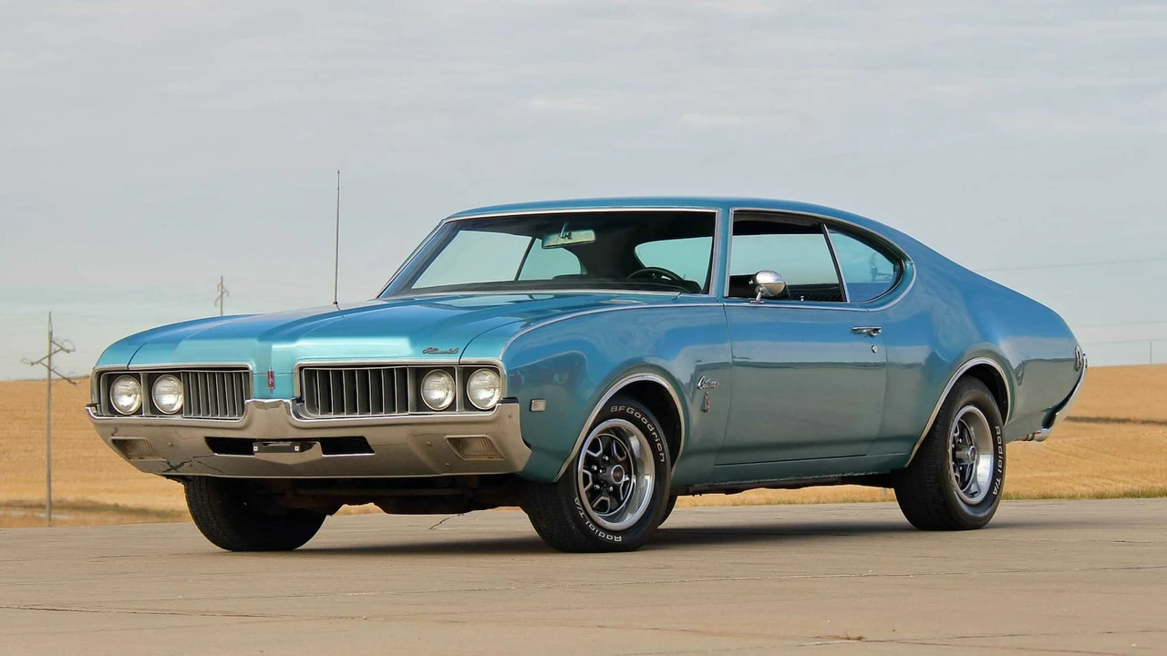 1969 Oldsmobile Cutlass 3rd Gen - Image 12 of 27