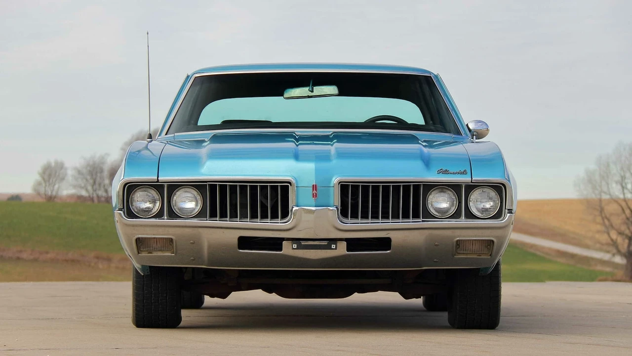 1969 Oldsmobile Cutlass 3rd Gen - Image 14 of 27