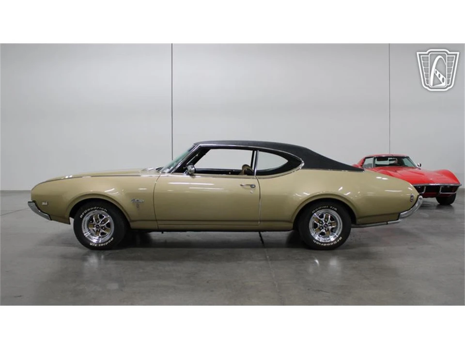 1969 Oldsmobile Cutlass 3rd Gen - Image 12 of 31