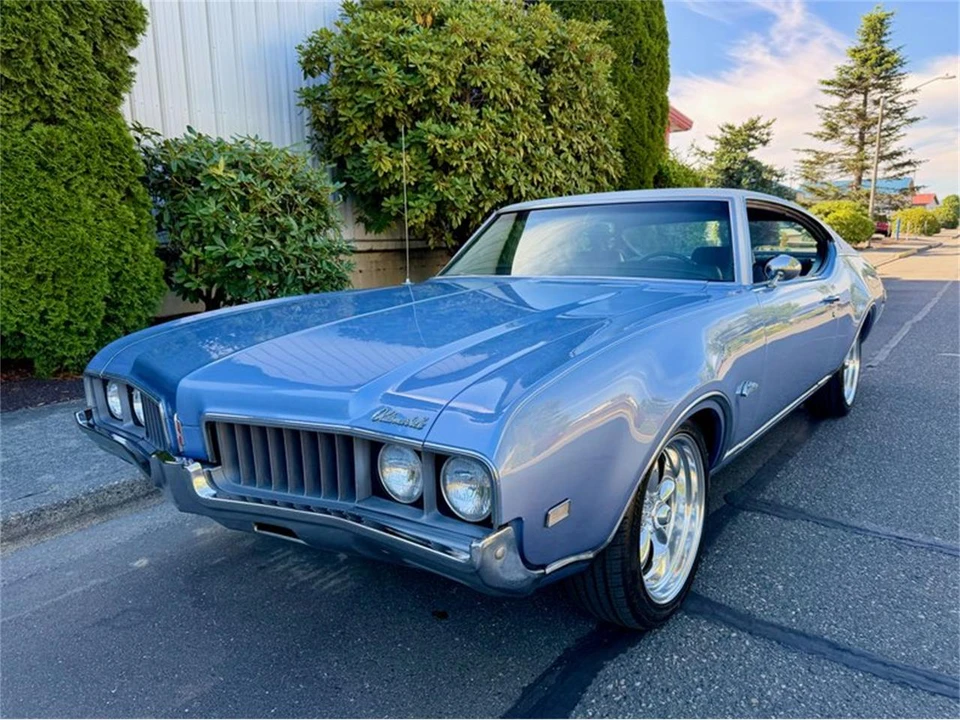 1969 Oldsmobile Cutlass 3rd Gen - Image 11 of 31