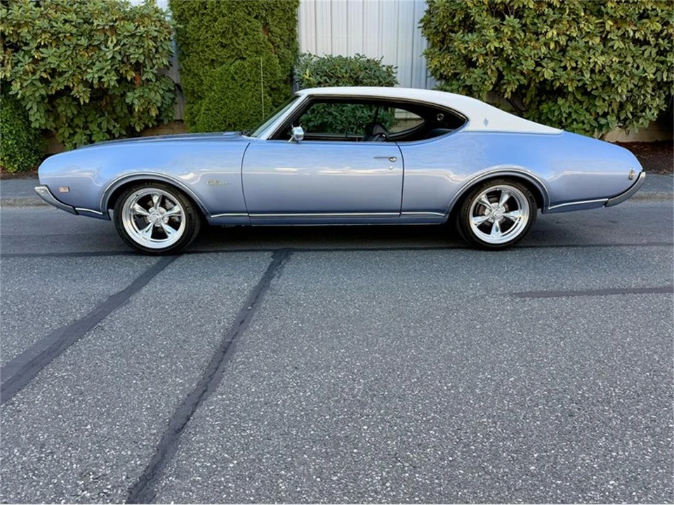 1969 Oldsmobile Cutlass 3rd Gen - Image 13 of 31