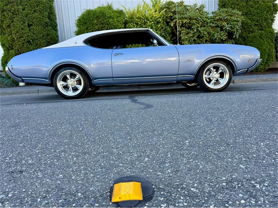 1969 Oldsmobile Cutlass 3rd Gen - Image 19 of 31