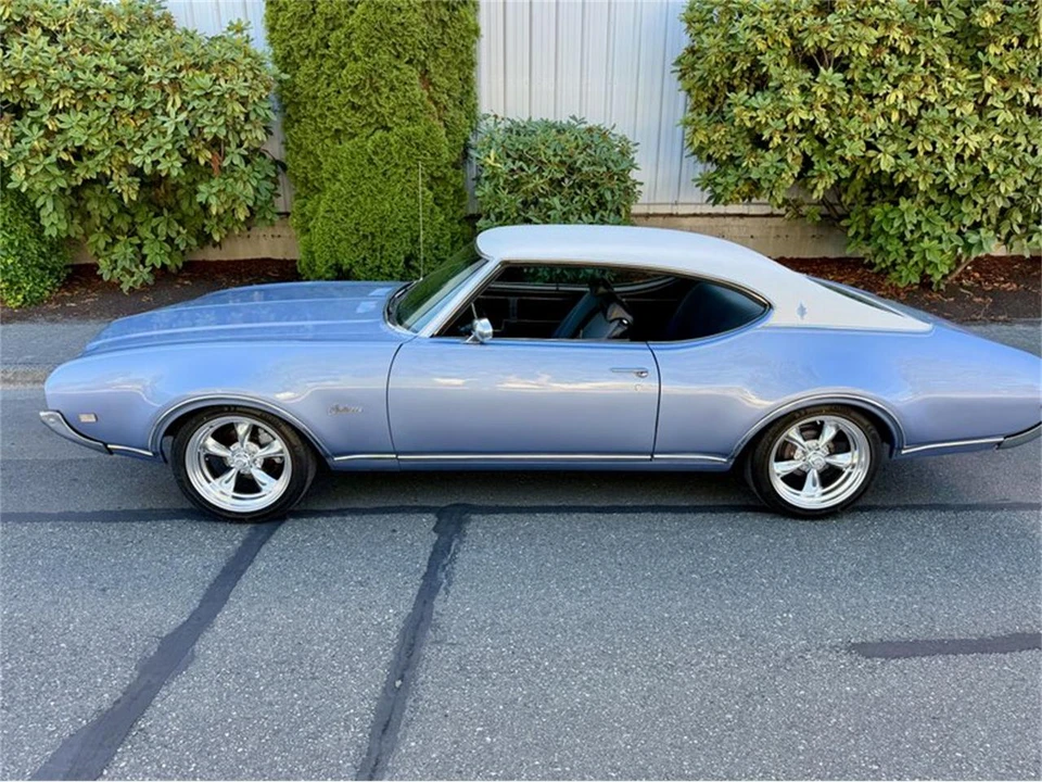 1969 Oldsmobile Cutlass 3rd Gen - Image 14 of 31