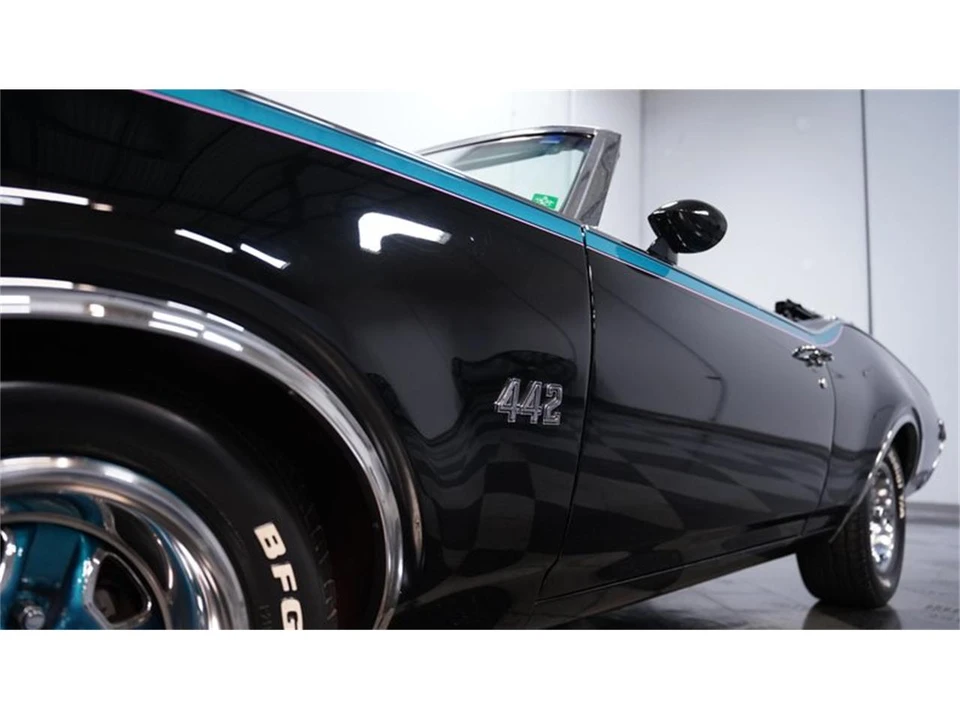 1969 Oldsmobile Cutlass 3rd Gen - Image 19 of 31