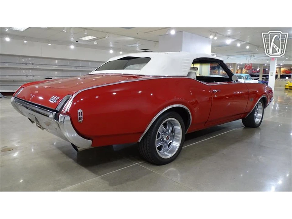 1969 Oldsmobile Cutlass 3rd Gen - Image 15 of 31