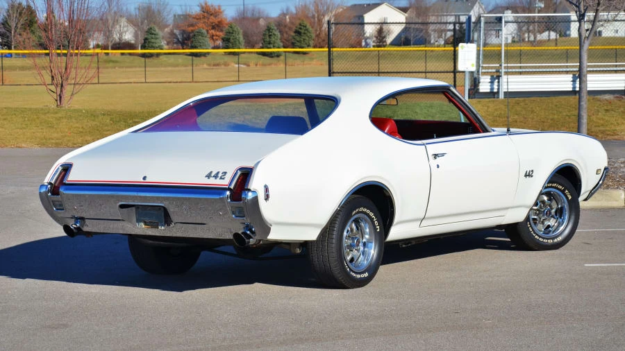 1969 Oldsmobile 442 2nd Gen - Image 2 of 8