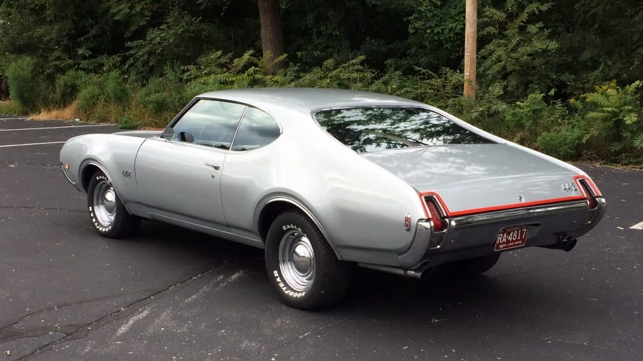 1969 Oldsmobile 442 2nd Gen - Image 2 of 8