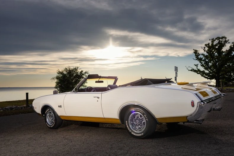 1969 Oldsmobile Hurst/Olds 442 - Image 30 of 31