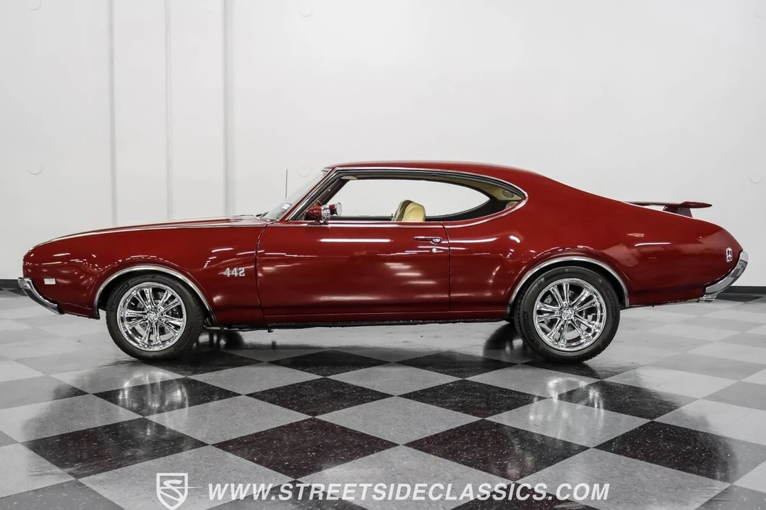 1969 Oldsmobile 442 2nd Gen - Image 8 of 12