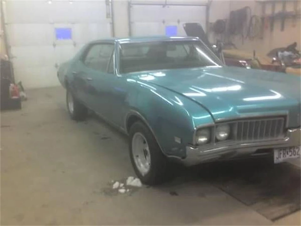 1969 Oldsmobile Cutlass 3rd Gen - Image 2 of 6