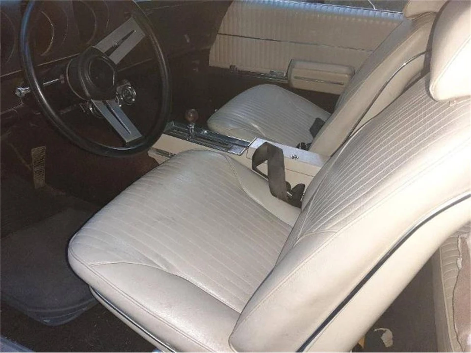 1969 Oldsmobile Cutlass 3rd Gen - Image 5 of 9