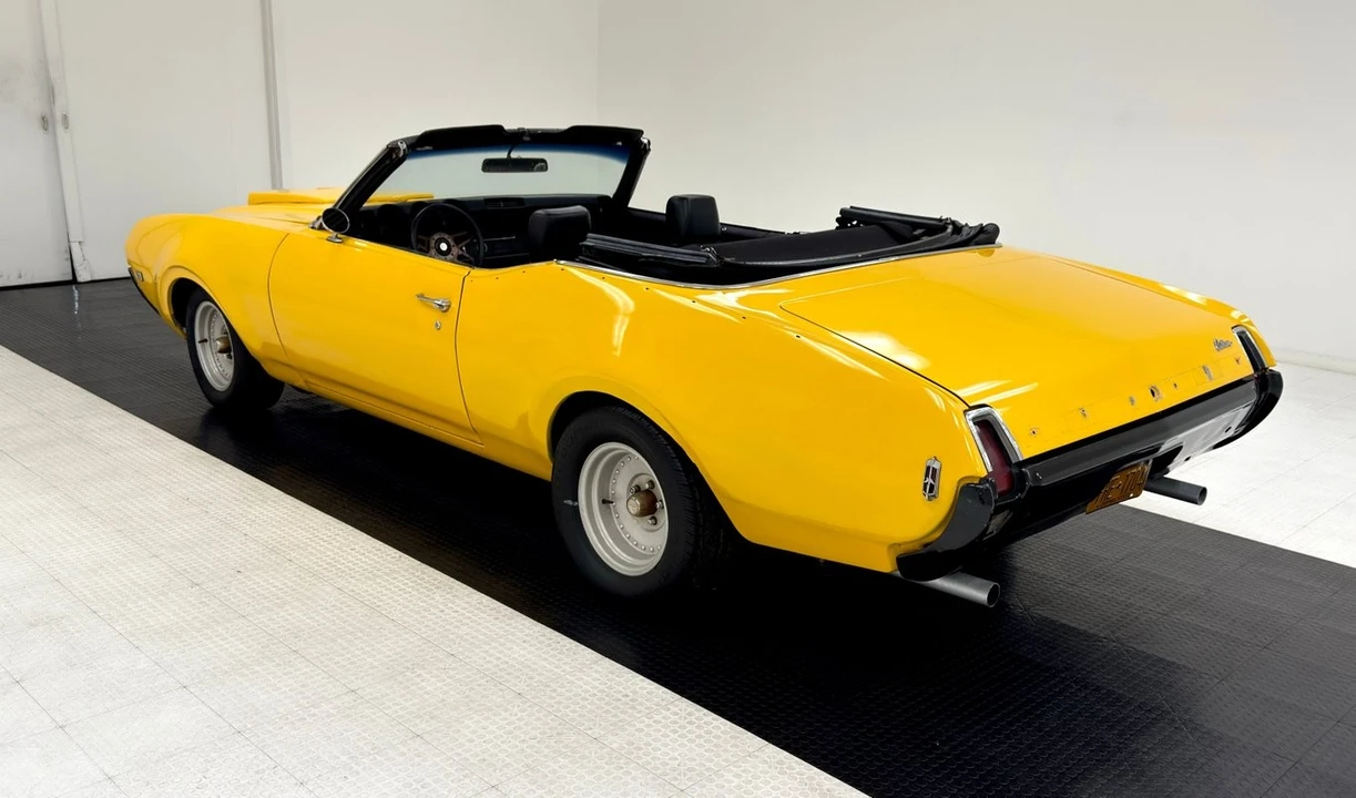 1969 Oldsmobile Cutlass 3rd Gen - Image 6 of 12