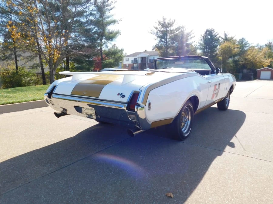 1969 Oldsmobile Cutlass 3rd Gen - Image 3 of 12