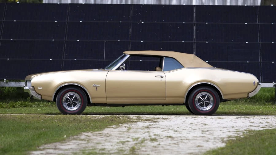 1969 Oldsmobile Cutlass 3rd Gen - Image 11 of 18