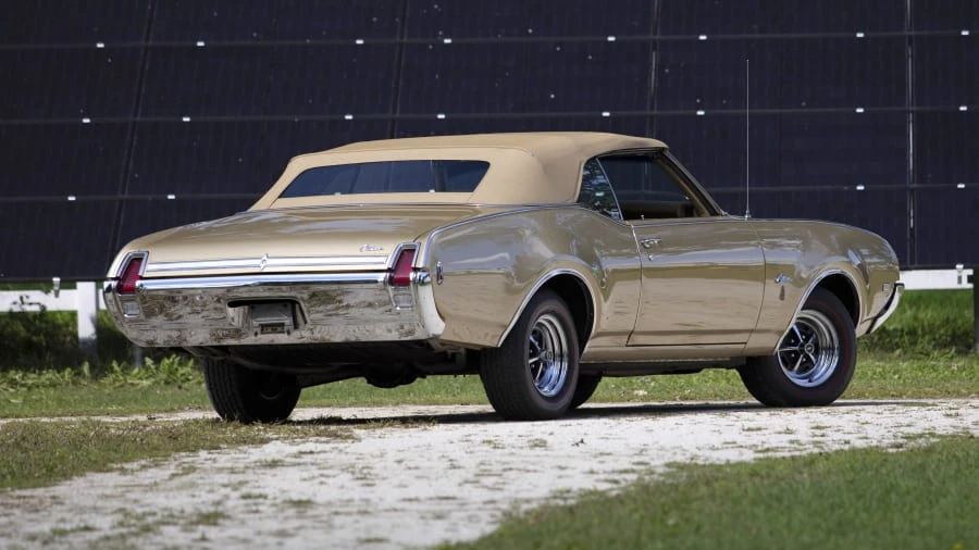 1969 Oldsmobile Cutlass 3rd Gen - Image 12 of 18