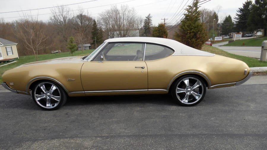 1969 Oldsmobile Cutlass 3rd Gen - Image 2 of 7