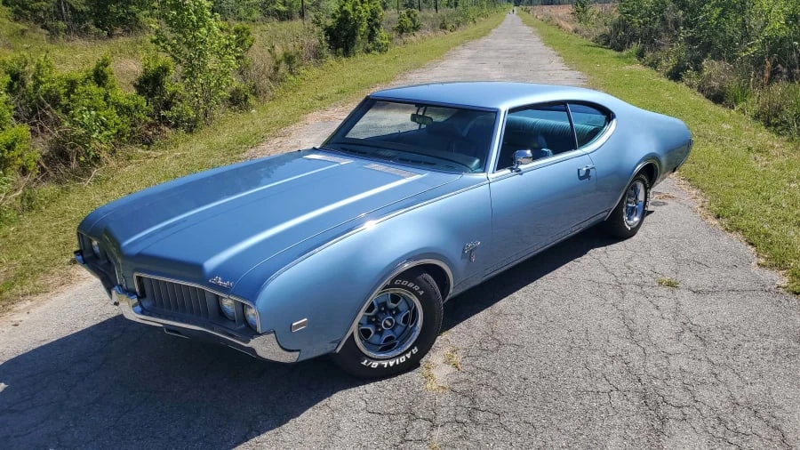 1969 Oldsmobile Cutlass 3rd Gen - Image 11 of 31
