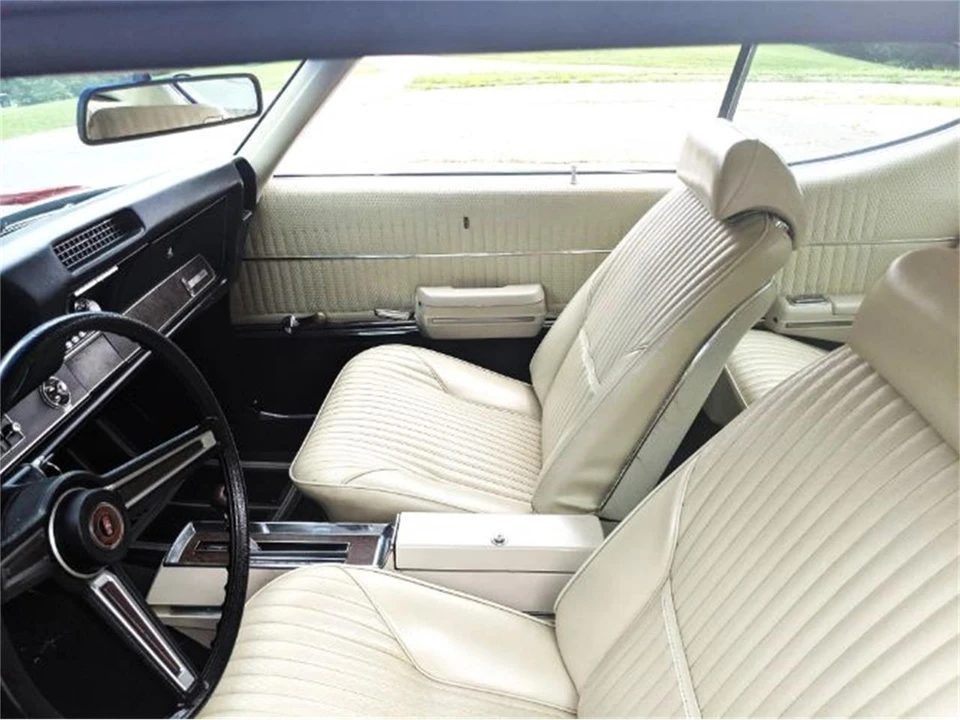 1969 Oldsmobile Cutlass 3rd Gen - Image 10 of 30