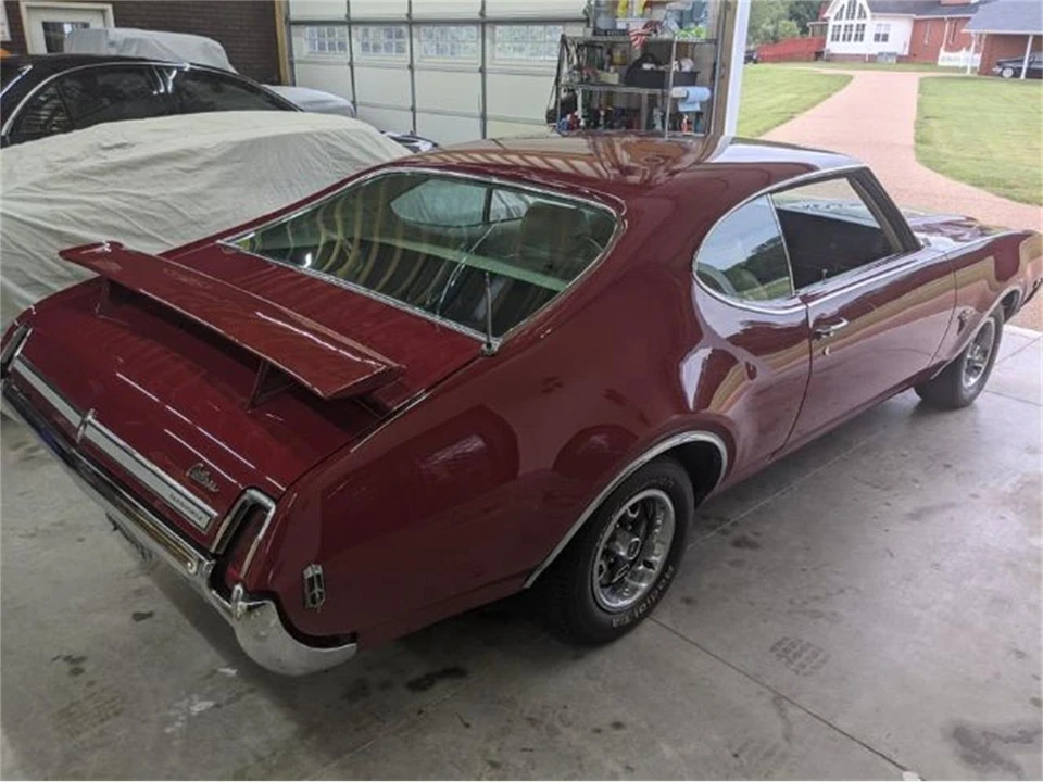 1969 Oldsmobile Cutlass 3rd Gen - Image 18 of 30