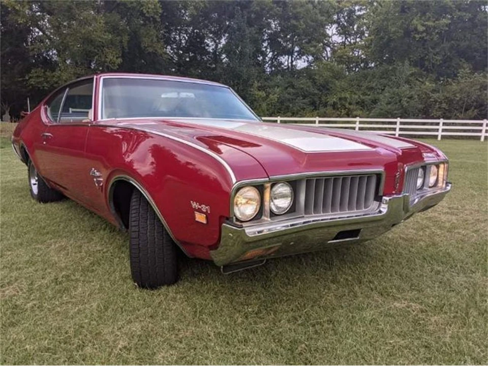 1969 Oldsmobile Cutlass 3rd Gen - Image 27 of 30