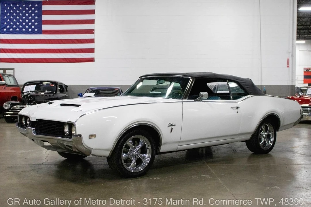1969 Oldsmobile Cutlass 3rd Gen - Image 2 of 12